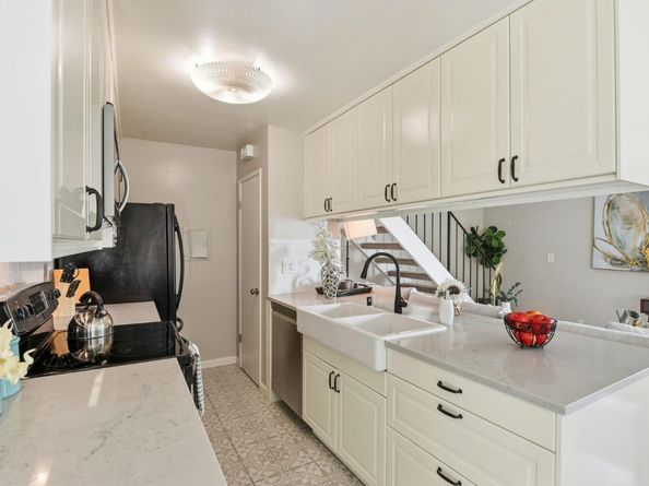 5701 Calmor 2, San Jose CA 95123