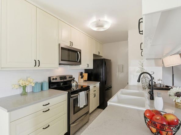 5701 Calmor 2, San Jose CA 95123