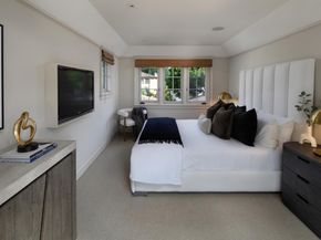 444 Tennyson Avenue, Palo Alto CA 94301