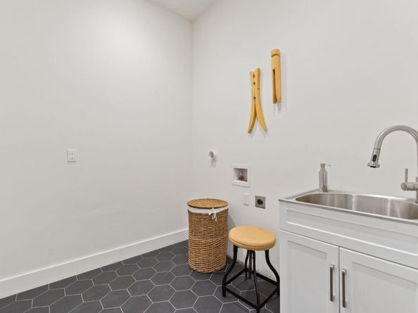 1327 Pine Avenue, San Jose CA 95125