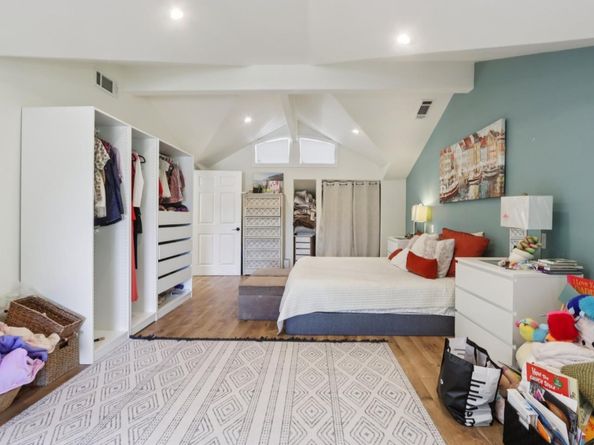 124 Glenview Street, Santa Cruz CA 95062