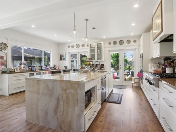 124 Glenview Street, Santa Cruz CA 95062