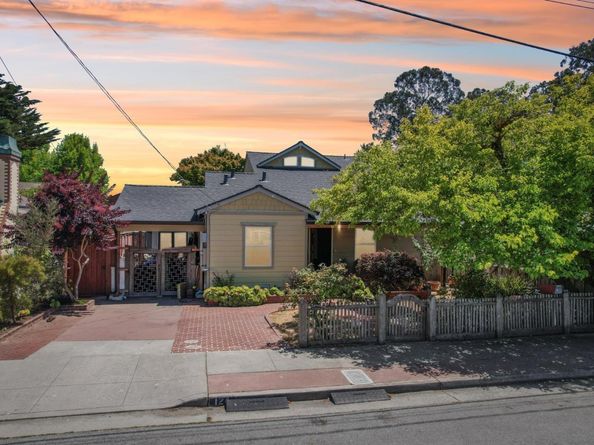 124 Glenview Street, Santa Cruz CA 95062