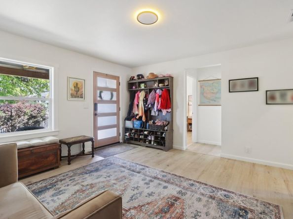 124 Glenview Street, Santa Cruz CA 95062