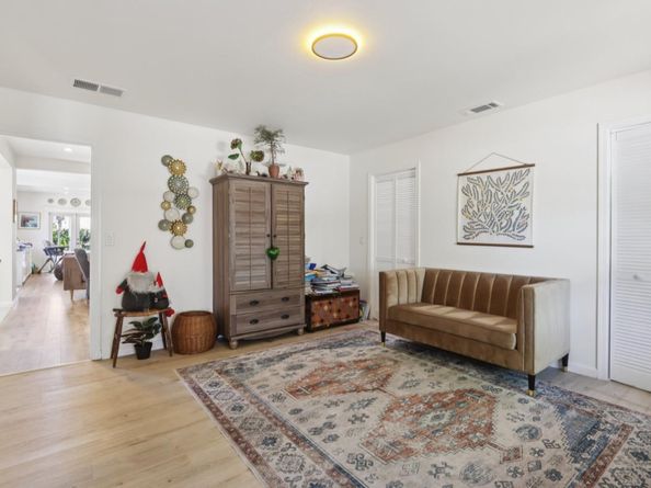 124 Glenview Street, Santa Cruz CA 95062