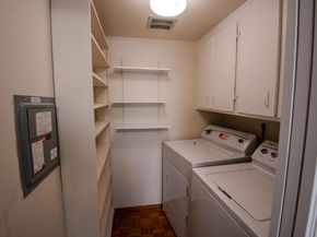 3350 La Mesa Drive 9, San Carlos CA 94070