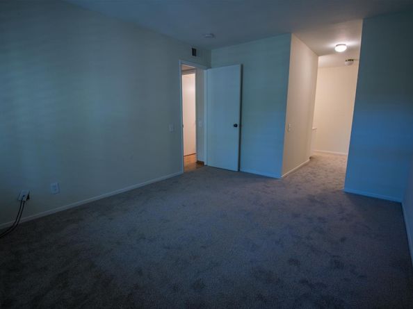 3350 La Mesa Drive 9, San Carlos CA 94070