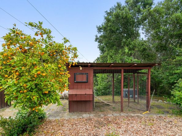 1044 Pleasant Valley Road, Aptos CA 95003