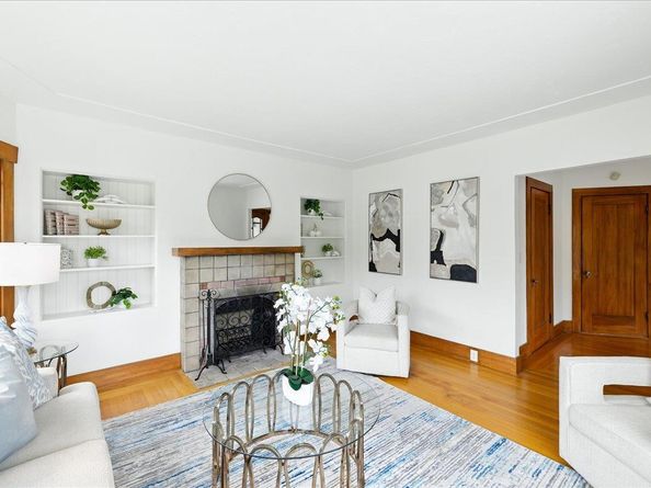 5555 Carlton Street, Oakland CA 94618