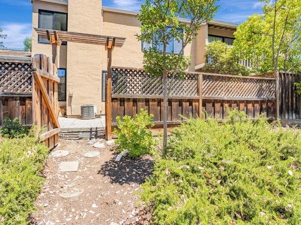 6698 Buggywhip Court, San Jose CA 95120