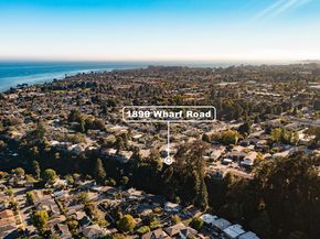 1890 Wharf Road, Capitola CA 95010