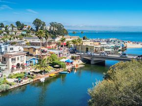 1890 Wharf Road, Capitola CA 95010