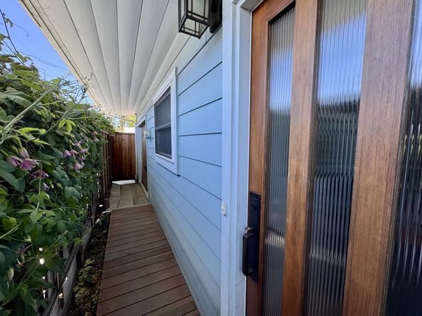 1890 Wharf Road, Capitola CA 95010