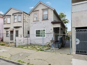 1334 E 15th Street, Oakland CA 94606