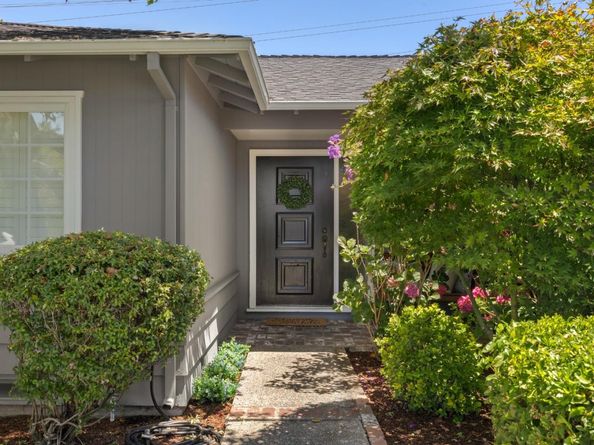 2077 Eugenia Way, Los Altos CA 94024