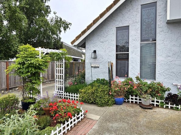 142 Bar Harbor Court, Aptos CA 95003