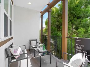 61 Montecito Vista Drive 6, San Jose CA 95111