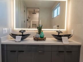 741 Borregas Avenue, Sunnyvale CA 94085
