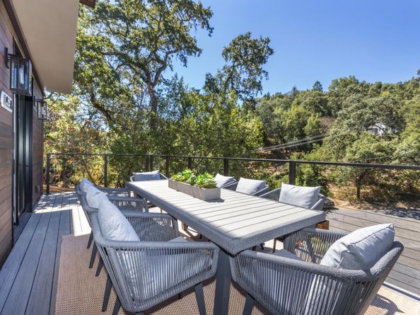 141 Lake Road, Portola Valley CA 94028