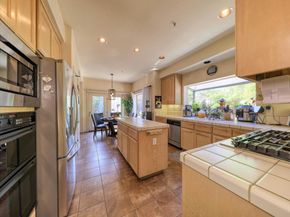 2977 Miraloma Way, Union City CA 94587