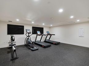 1853 Almaden Road 108, San Jose CA 95125