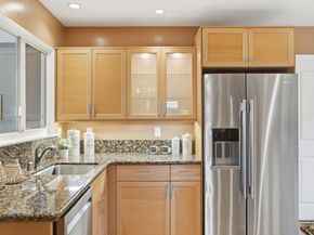 852 Peach Avenue, Sunnyvale CA 94087