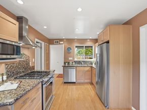 852 Peach Avenue, Sunnyvale CA 94087