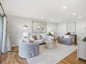 255 S Rengstorff Avenue 7, Mountain View CA 94040