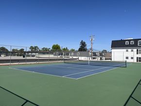1915 Mount Vernon Court 16, Mountain View CA 94040