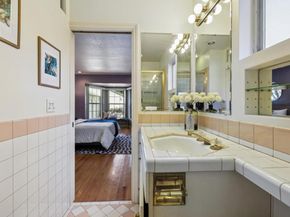 384 Beemer Avenue, Sunnyvale CA 94086