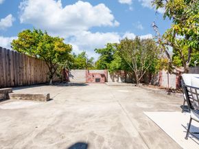 2036 E 20th Street, Oakland CA 94606