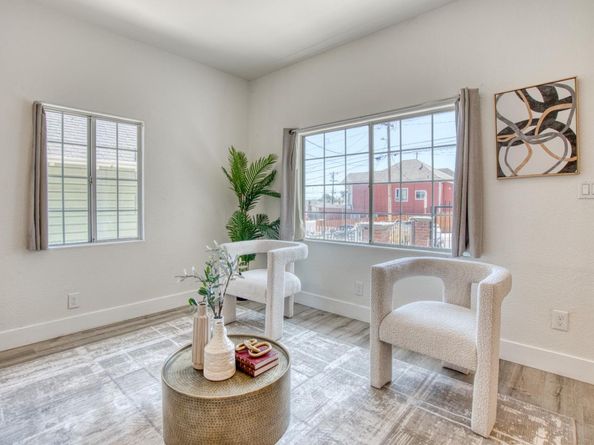 2036 E 20th Street, Oakland CA 94606