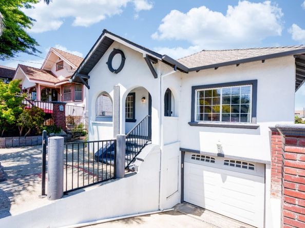 2036 E 20th Street, Oakland CA 94606