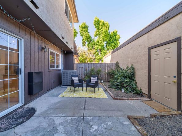 1748 Vancouver Green, Fremont CA 94536