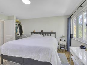 667 Cuesta Drive, Los Altos CA 94024