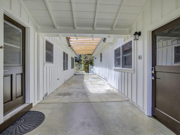 667 Cuesta Drive, Los Altos CA 94024