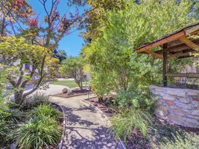 667 Cuesta Drive, Los Altos CA 94024