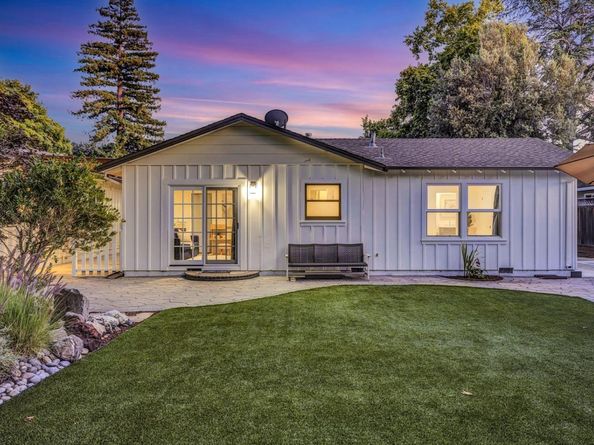 667 Cuesta Drive, Los Altos CA 94024