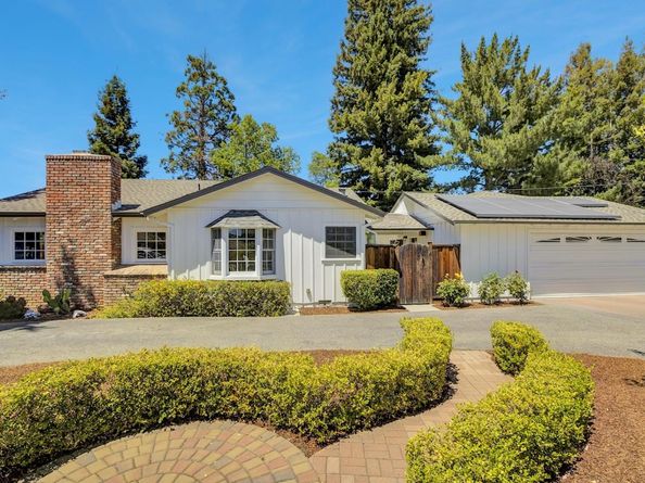 667 Cuesta Drive, Los Altos CA 94024
