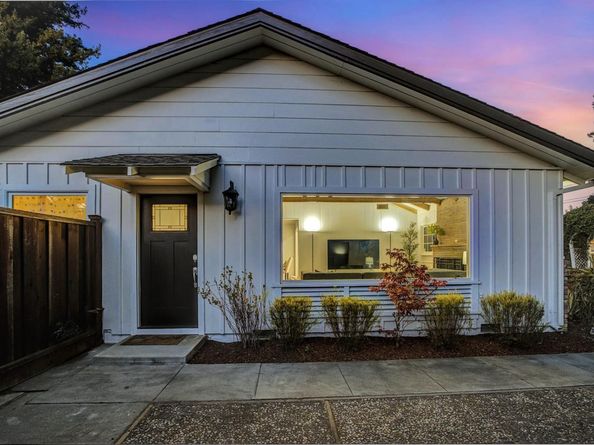 667 Cuesta Drive, Los Altos CA 94024