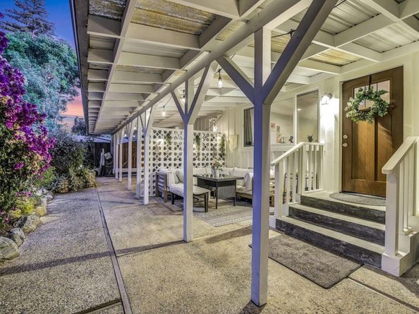 667 Cuesta Drive, Los Altos CA 94024