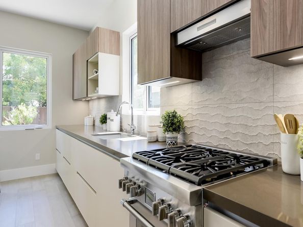 671 Live Oak Avenue, Menlo Park CA 94025