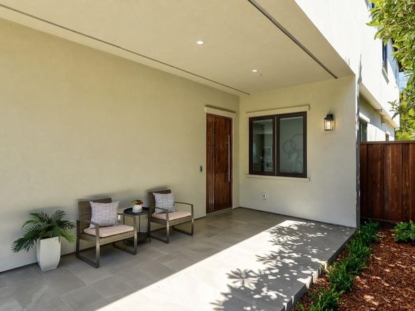 671 Live Oak Avenue, Menlo Park CA 94025