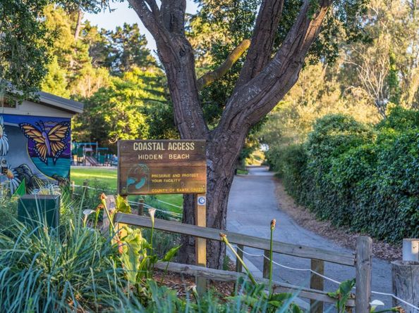 506 Bayview Drive, Aptos CA 95003