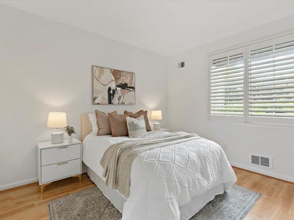 250 Santa Fe Terrace 128, Sunnyvale CA 94085