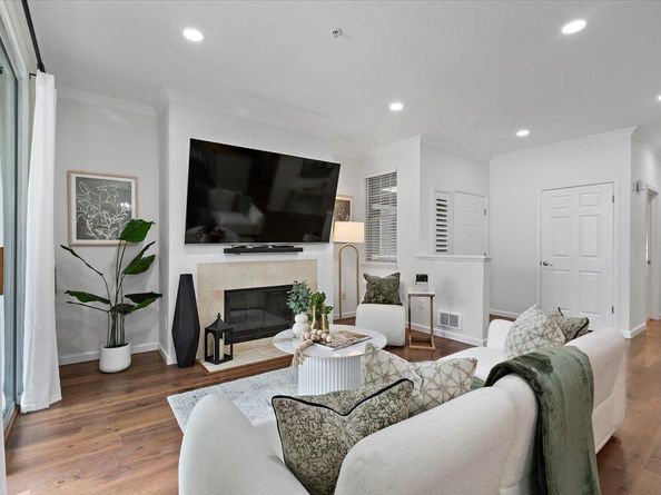 250 Santa Fe Terrace 128, Sunnyvale CA 94085