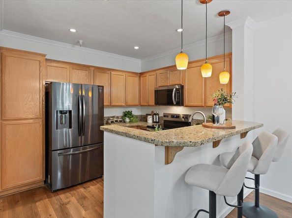 250 Santa Fe Terrace 128, Sunnyvale CA 94085