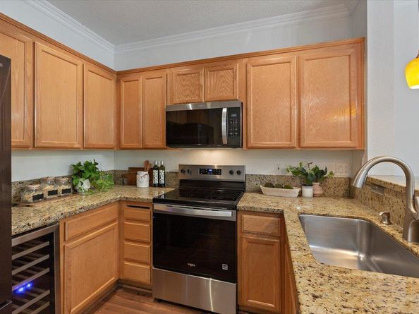 250 Santa Fe Terrace 128, Sunnyvale CA 94085