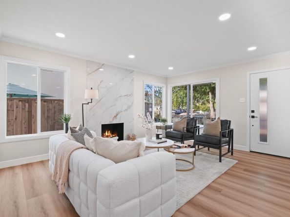 159 Jasmine Way, East Palo Alto CA 94303