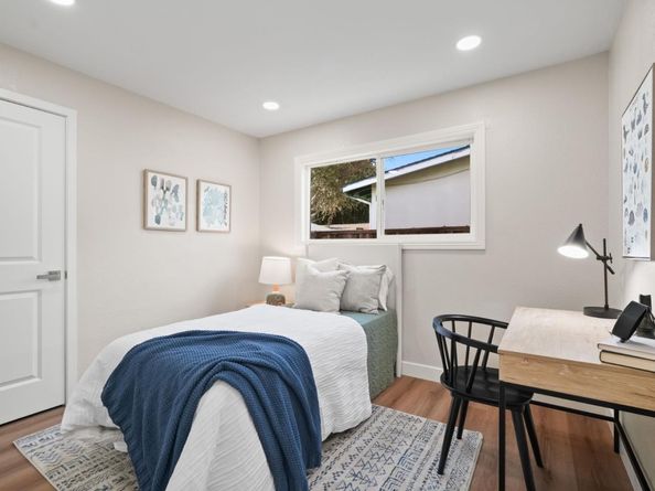 159 Jasmine Way, East Palo Alto CA 94303